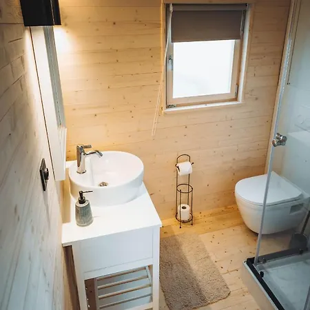 Glamping - 25 Min Roermond, Maasmechelen & Maastricht Hotel Kinrooi Exterior photo
